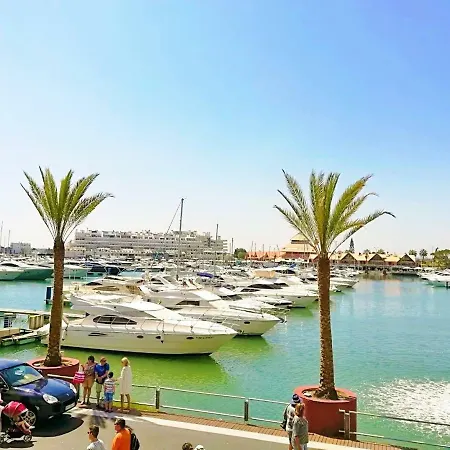 Nautic Апартаменты *